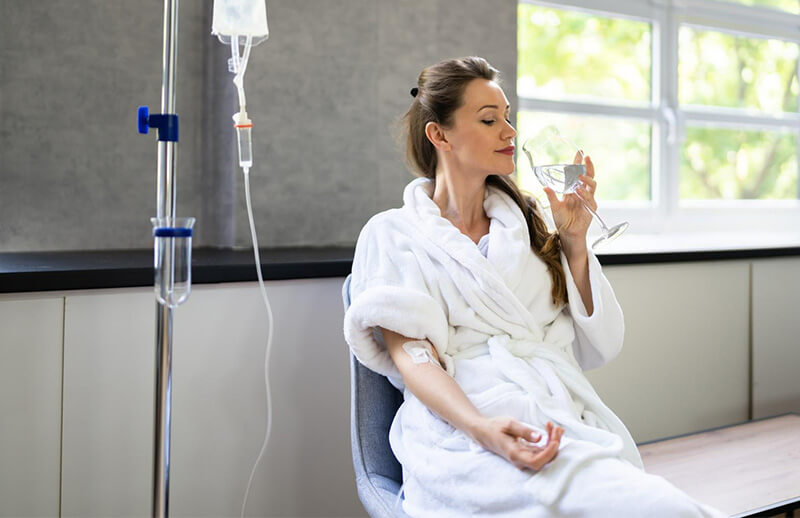 Glutathione with vitamin C IV therapy - allureesthetic